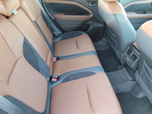 New 2026 Subaru Forester Touring AWD/4WD image 12