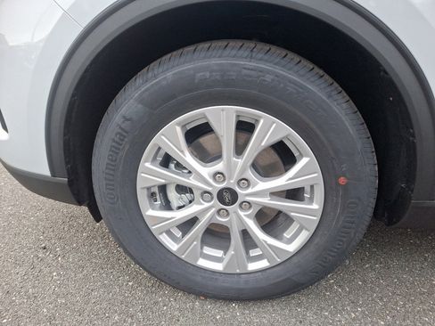 New 2025 Ford Escape Active w/ Cold Weather Package image 18