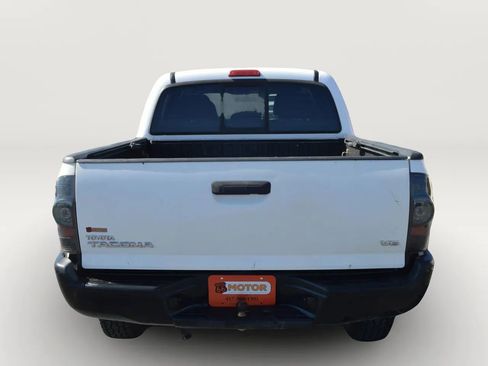 Used 2013 Toyota Tacoma 4x4 Double Cab w/ Convenience Pkg image 7