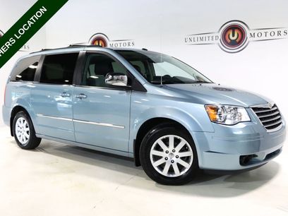 Used 2010 Chrysler Town & Country Touring Plus w/ Premium Group