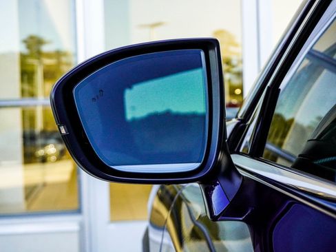 Used 2023 INFINITI QX60 Luxe w/ Cargo Package image 14