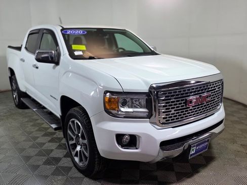 Used 2020 GMC Canyon Denali image 8