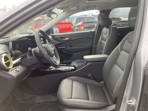 New 2026 Chevrolet Trax ACTIV w/ Sunroof Package image 9