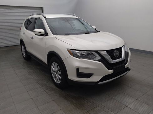 Used 2019 Nissan Rogue SV FWD image 13