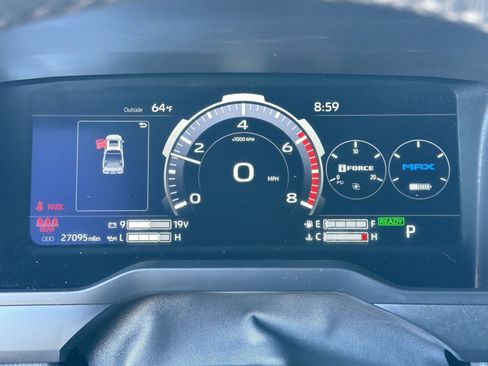Used 2024 Toyota Tundra Limited AWD/4WD image 18