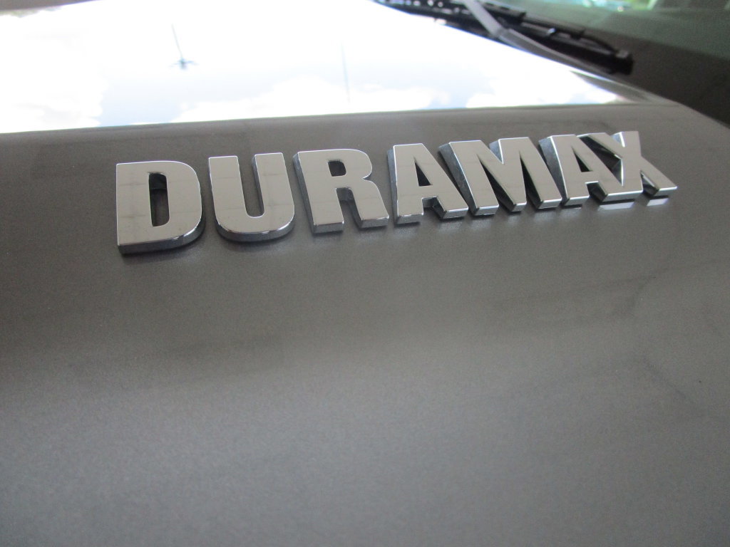 Used 2023 Chevrolet Silverado 1500 High Country w/ High Country Premium Package AWD/4WD image 38