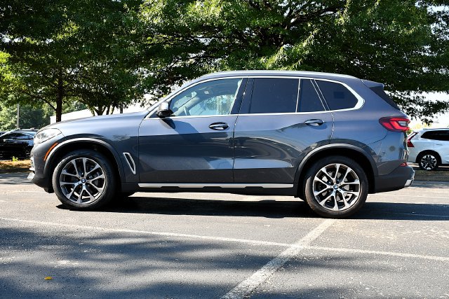 Used 2021 BMW X5 xDrive40i w/ Convenience Package AWD/4WD image 4