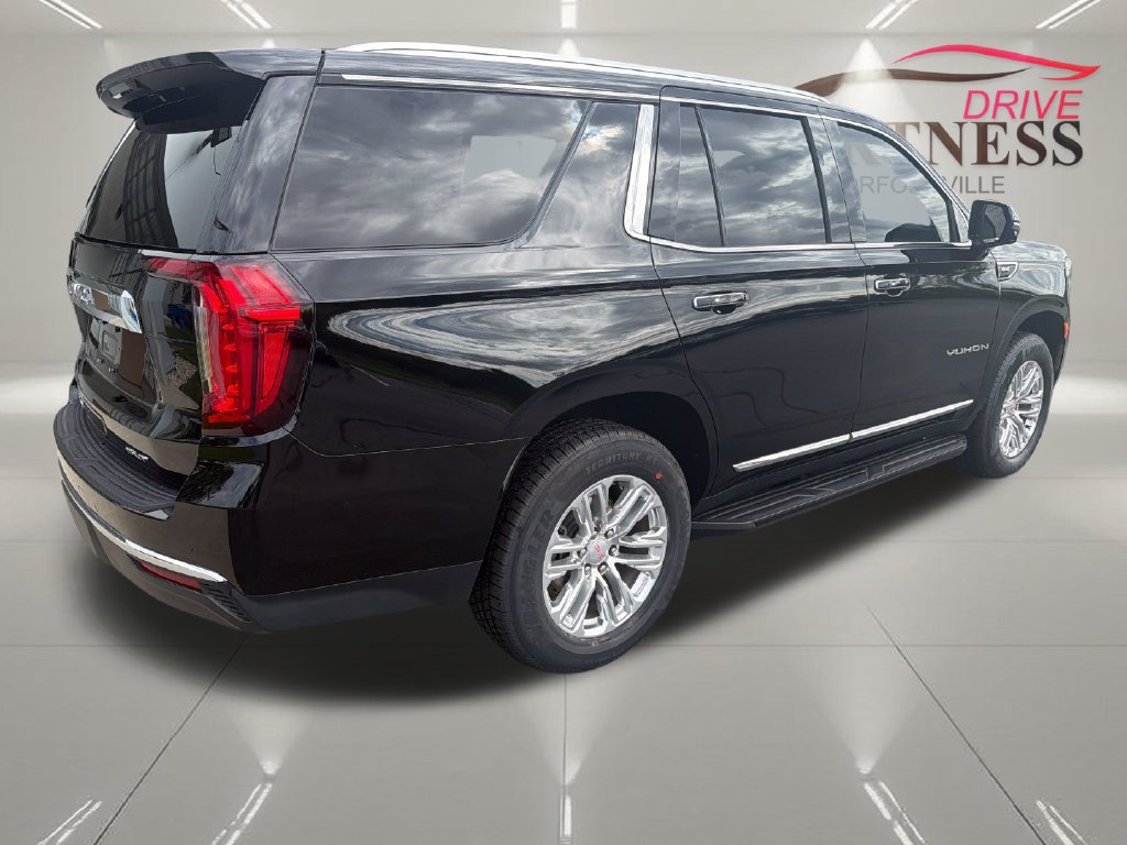 Certified 2023 GMC Yukon SLT w/ SLT Luxury Package AWD/4WD image 8
