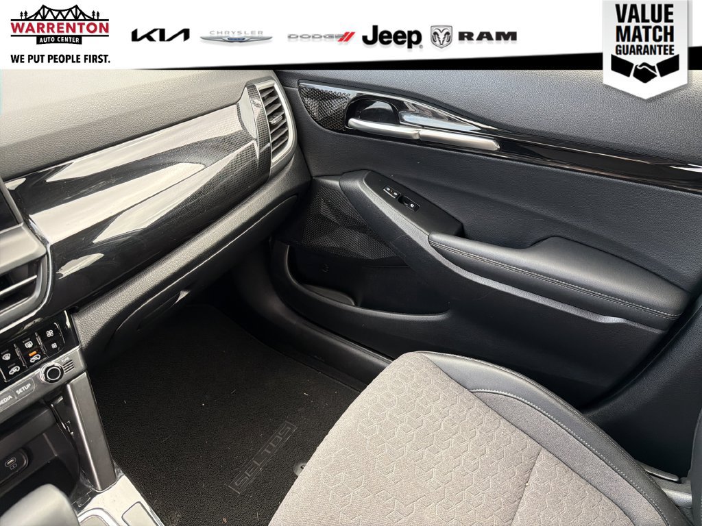 Used 2026 Kia Seltos S FWD image 27