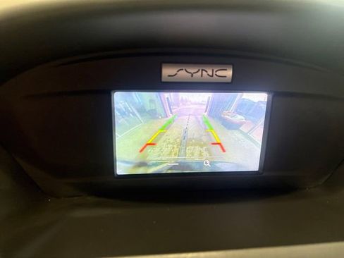 Used 2017 Ford C-MAX SE image 23