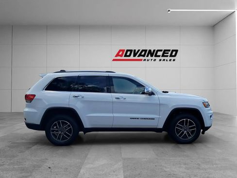 Used 2019 Jeep Grand Cherokee Limited AWD/4WD image 9