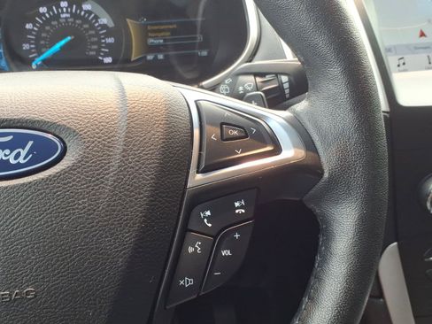 Used 2019 Ford Edge SEL w/ Equipment Group 201A AWD/4WD image 26