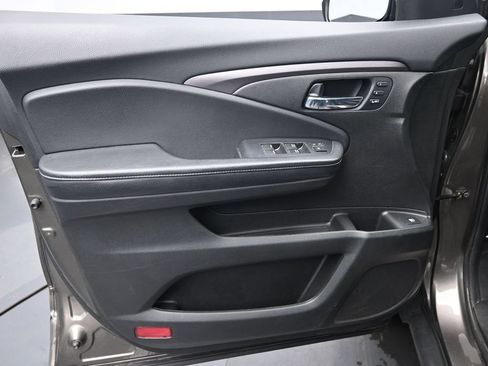 Used 2022 Honda Ridgeline RTL image 19