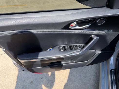 Used 2023 Kia Stinger GT-Line AWD/4WD image 16