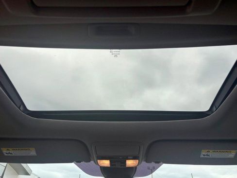 Used 2023 Honda Odyssey Elite image 36