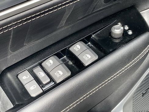 New 2025 Jeep Wagoneer L Base w/ Premium Group I image 16