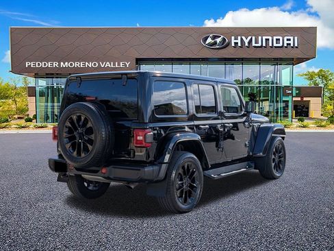 Used 2021 Jeep Wrangler Unlimited Sahara w/ Safety Group image 4