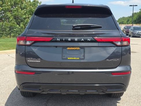New 2026 Nissan Rogue Platinum AWD/4WD image 16