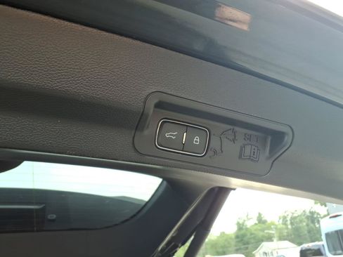 Certified 2022 Ford Explorer Timberline w/ Timberline Technology Package AWD/4WD image 15