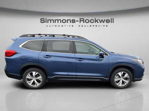 Used 2022 Subaru Ascent Premium w/ Convenience Package image 8
