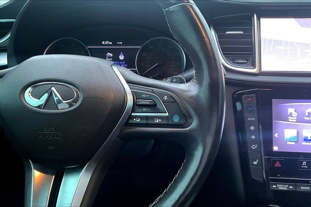 Used 2019 INFINITI QX50 Essential w/ Proactive Package AWD/4WD image 12