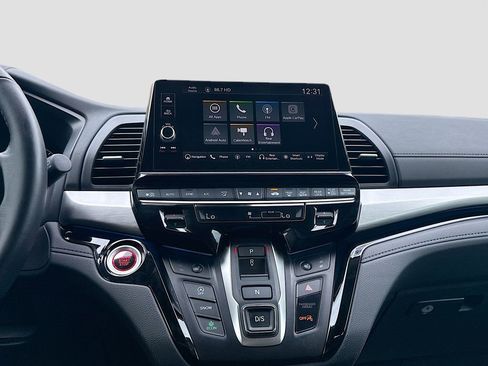 Used 2025 Honda Odyssey Touring image 15