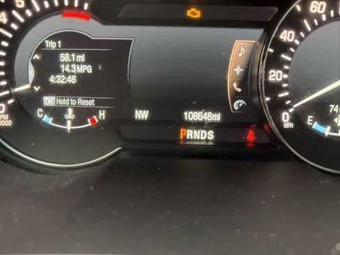 Used 2018 Lincoln MKX Reserve w/ Lincoln MKX Climate Package image 48