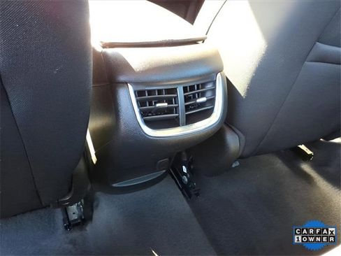 Used 2024 Chevrolet Malibu LT image 17