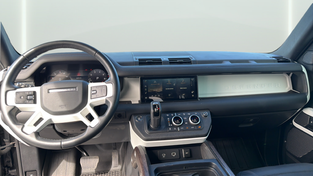 Used 2024 Land Rover Defender 110 S AWD/4WD image 19