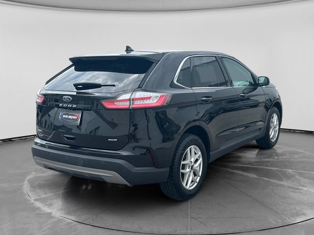 Used 2024 Ford Edge SEL AWD/4WD image 3