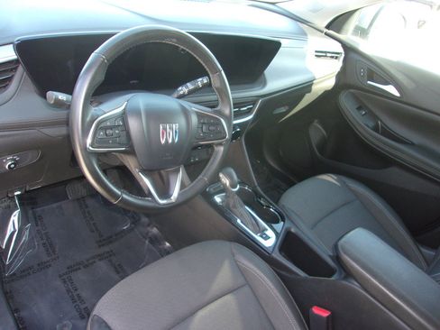 Used 2024 Buick Encore GX Preferred FWD image 10