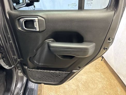Used 2021 Jeep Wrangler Unlimited Sport AWD/4WD image 26