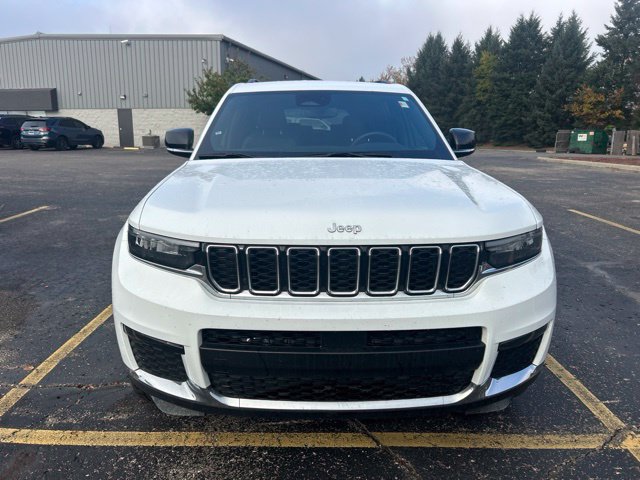 Used 2024 Jeep Grand Cherokee L Limited AWD/4WD image 6