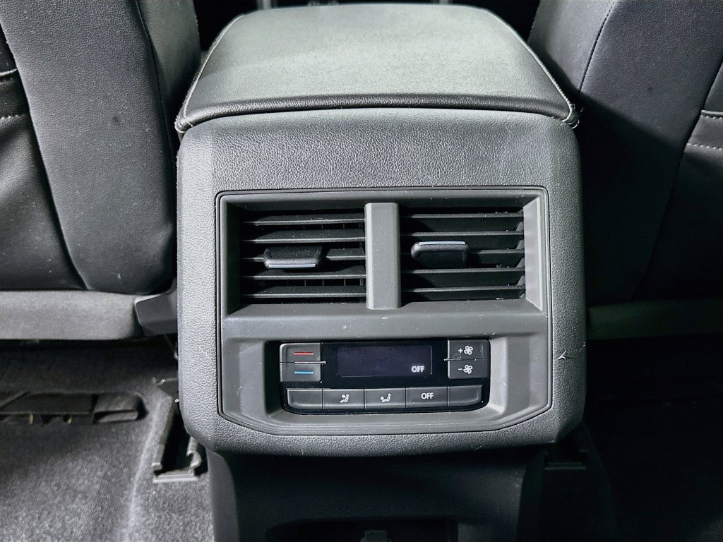 Used 2022 Volkswagen Atlas SE FWD image 25