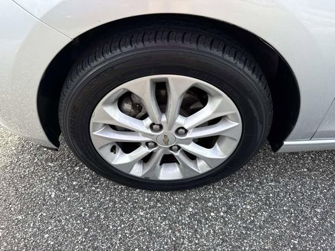 Used 2020 Chevrolet Spark LT image 11