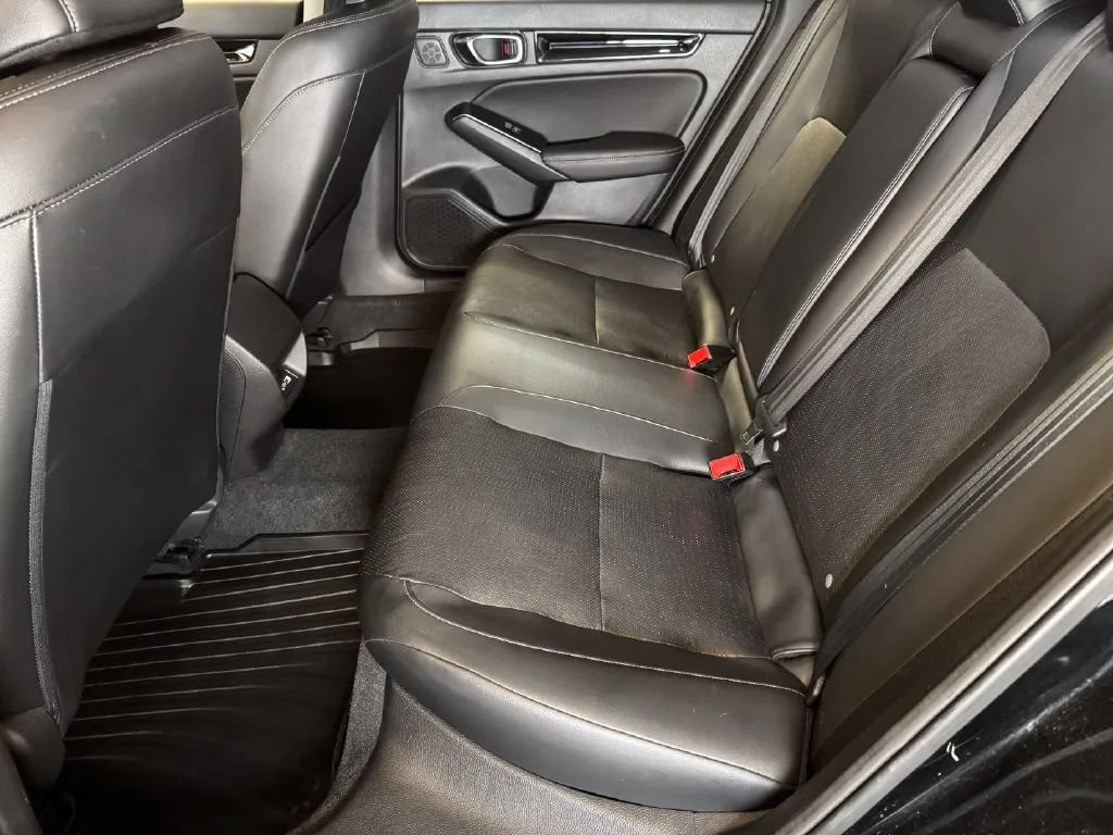 Used 2022 Honda Civic Touring image 21