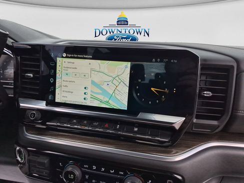 Used 2025 Chevrolet Silverado 1500 LT AWD/4WD image 36