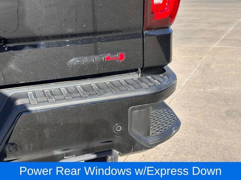 Used 2021 GMC Sierra 1500 AT4 w/ AT4 Value Package image 13