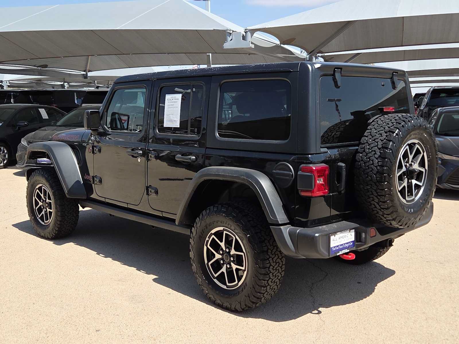 Used 2026 Jeep Wrangler Unlimited Rubicon AWD/4WD image 6