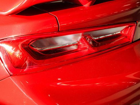 Used 2018 Chevrolet Camaro ZL1 image 23