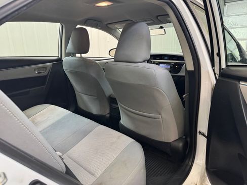 Used 2014 Toyota Corolla LE image 20