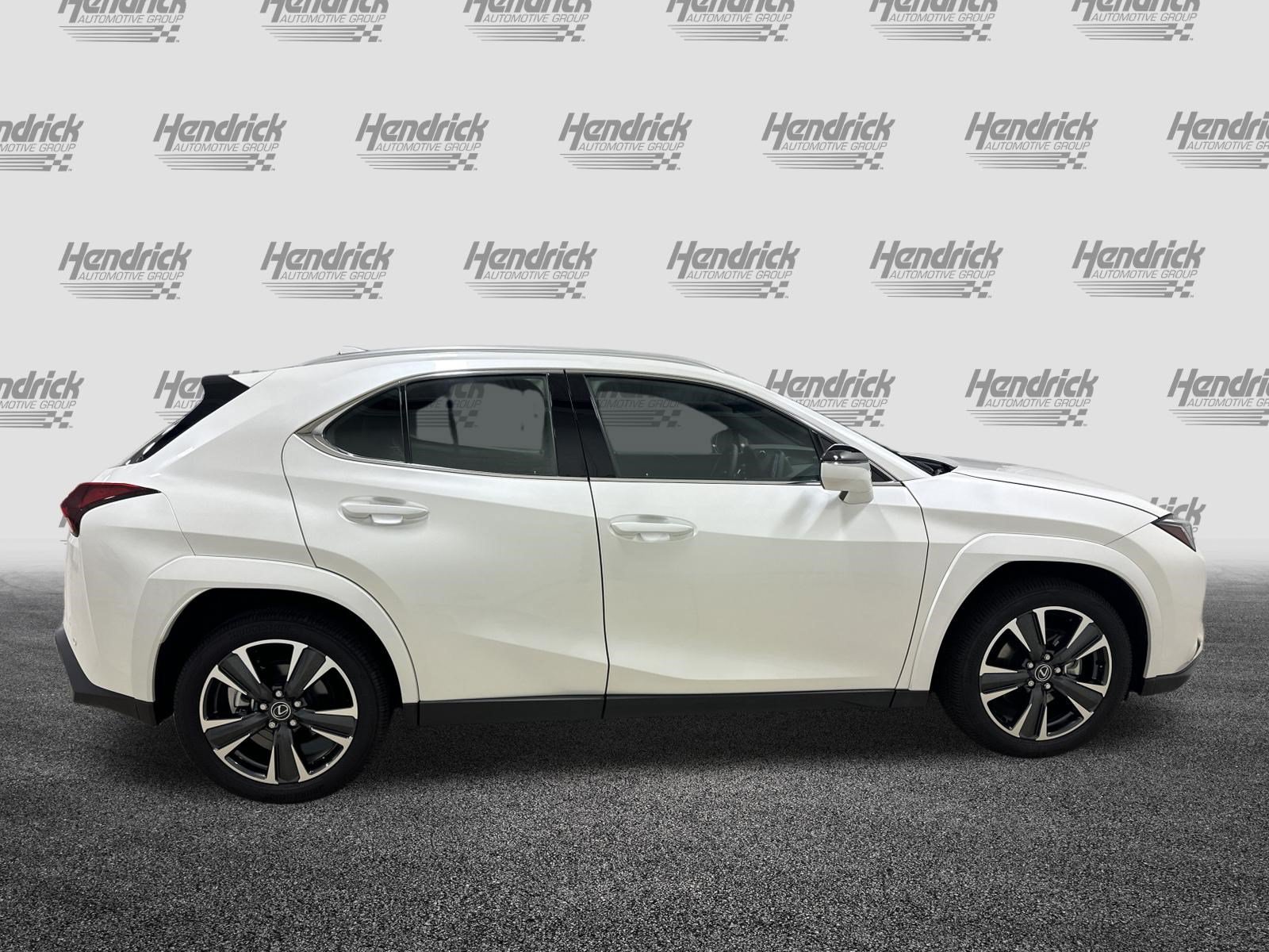 Certified 2025 Lexus UX 300h AWD w/ Accessory Package (Z2) image 11