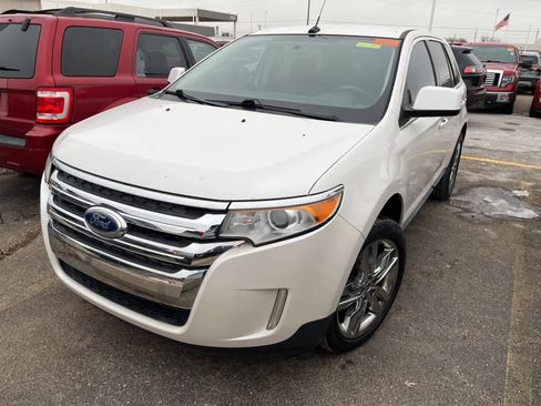Used 2011 Ford Edge Limited w/ Driver Entry Pkg image 3