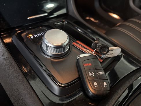 Used 2023 Chrysler 300 S image 19