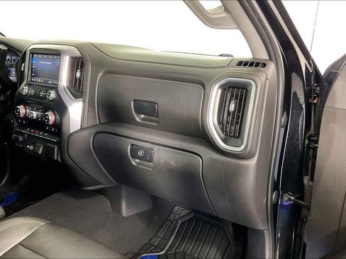 Used 2019 GMC Sierra 1500 SLT AWD/4WD image 19