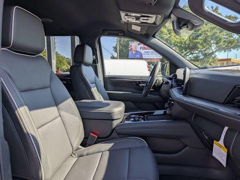 New 2026 Chevrolet Tahoe Premier image 32