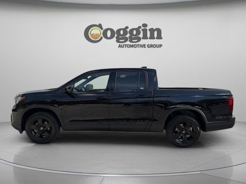 New 2026 Honda Ridgeline Black Edition image 3