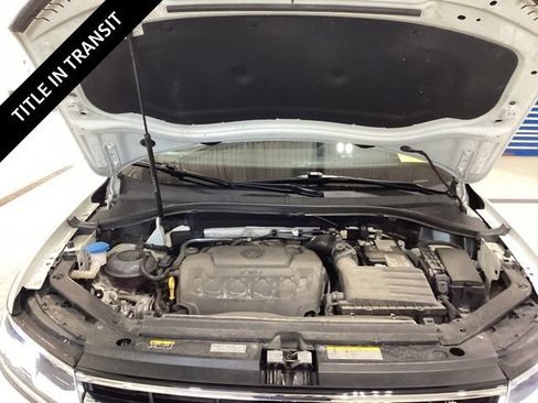 Used 2024 Volkswagen Tiguan SEL R-Line AWD/4WD image 17