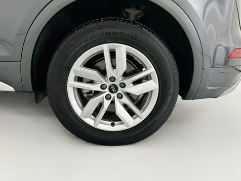 Used 2023 Audi Q5 2.0T Premium w/ Convenience Package AWD/4WD image 29