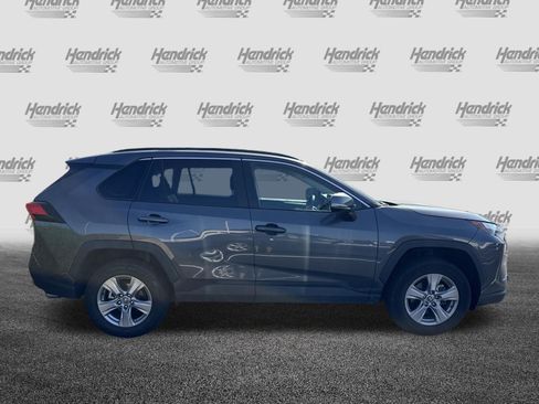 Used 2025 Toyota RAV4 XLE AWD/4WD image 11